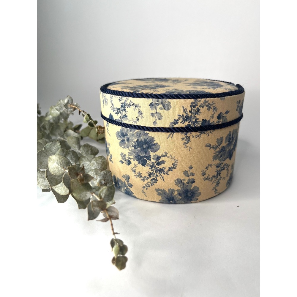 Vintage Round Sewing Jewelry Box Blue Cream Floral Design Tufted Fabric Interior